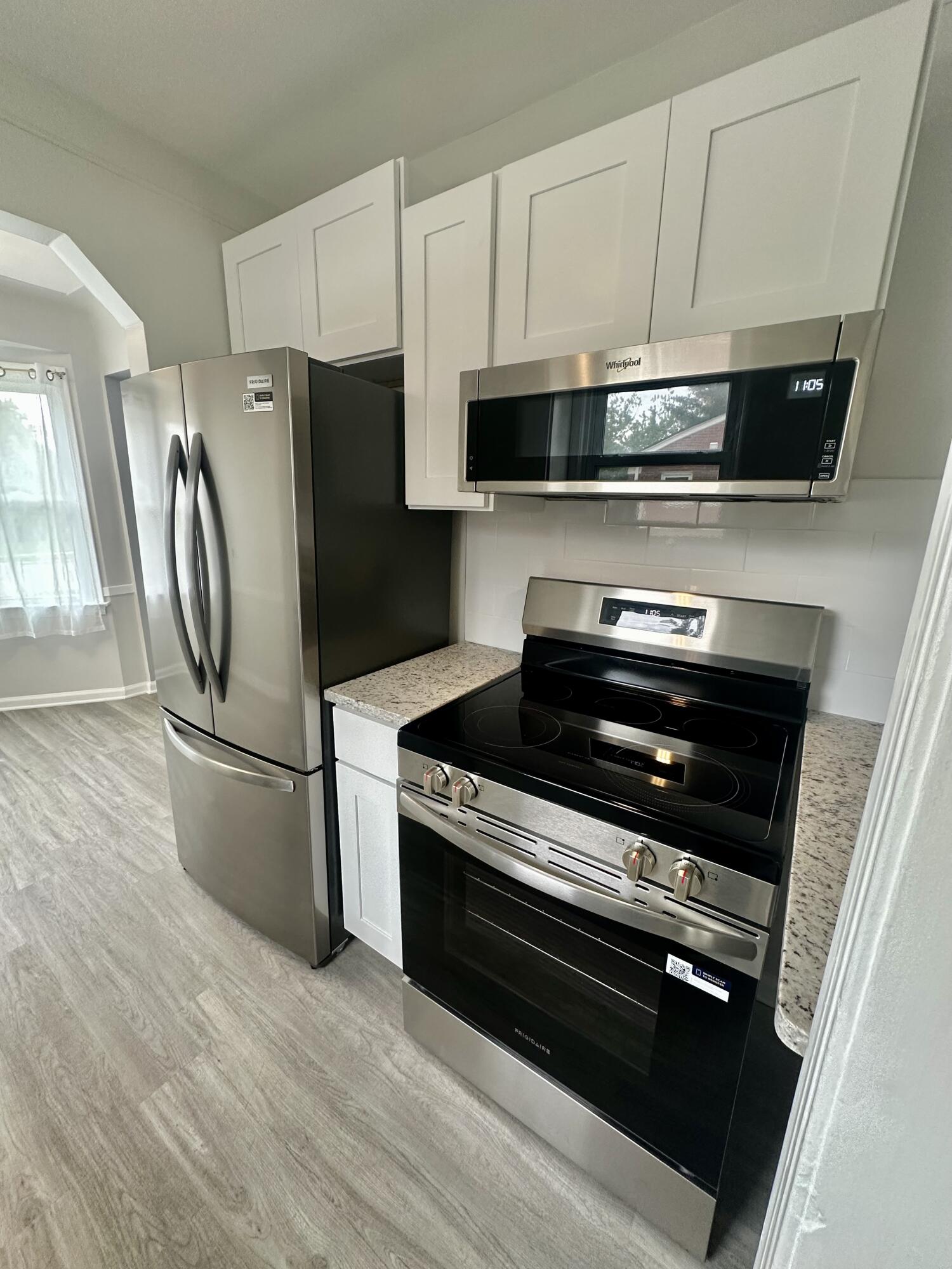 2360 Harvard Road Berkley, MI 48072 - Photo 20 of 54 IMG_8291
