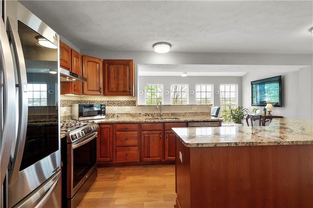 107 High Point Drive Canonsburg, PA 15317 - Photo 12 of 45 Gallery Image 12