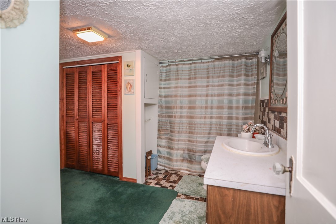 9001 Tallmadge Road Diamond, OH 44412 - Photo 8 of 32 Gallery Image 8