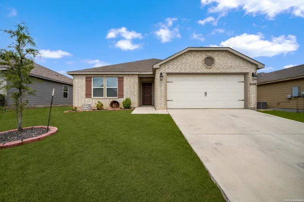 $1,495 | 3408 Canyon Ridge, Seguin, TX 78155