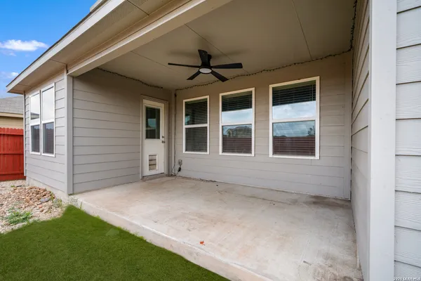 $1,495 | 3408 Canyon Ridge, Seguin, TX 78155