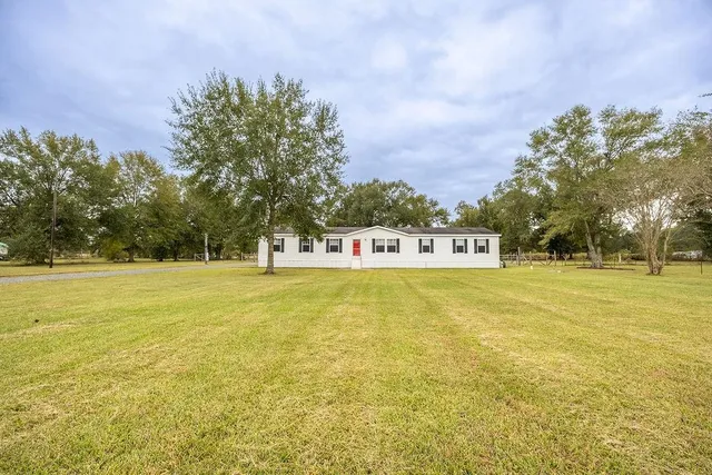 $194,700 | 171 Hunter Road, Ragley, LA 70657