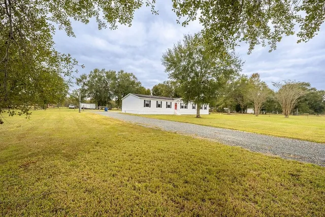 $194,700 | 171 Hunter Road, Ragley, LA 70657