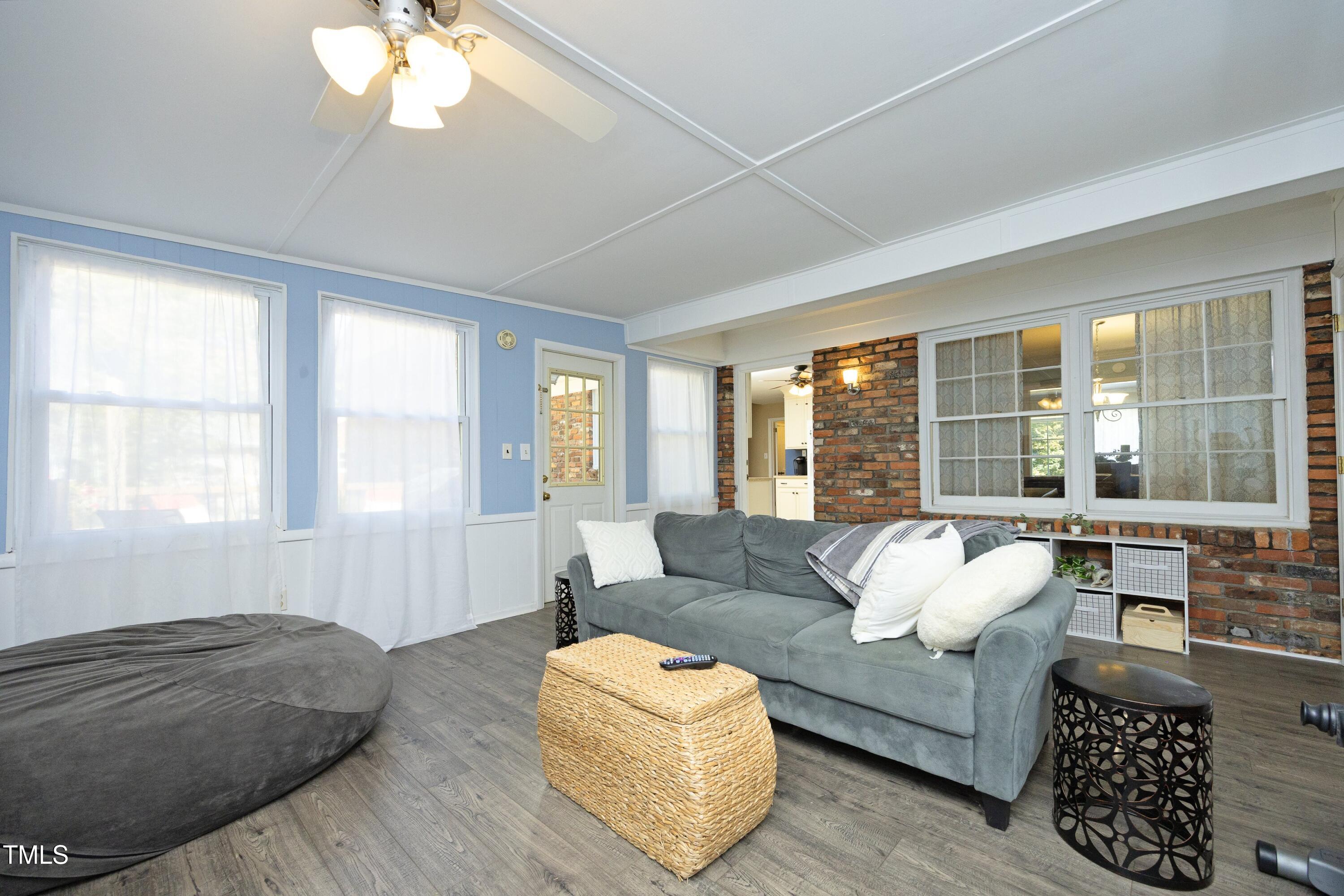 1028 Cedarhurst Drive Raleigh, NC 27609 - Photo 19 of 48 19GatheringRoom