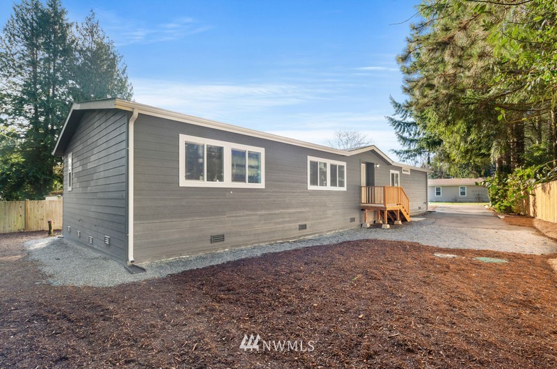 20717 34th Drive Southeast Bothell, WA 98012 - Photo 3 of 27 Gallery Image 3