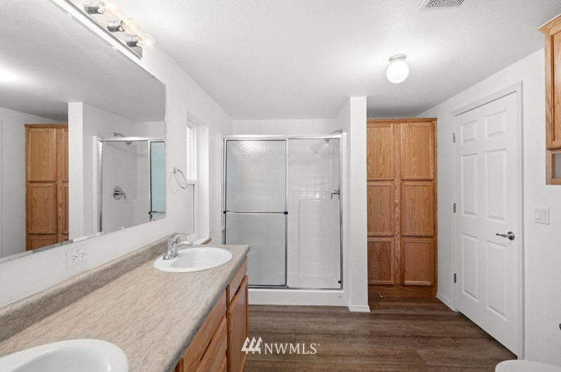 20717 34th Drive Southeast Bothell, WA 98012 - Photo 24 of 27 Gallery Image 24