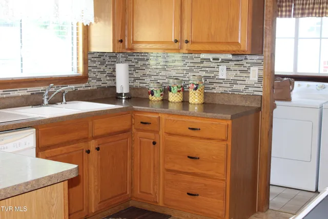 $164,900 | 791 Kentucky Street, Pennington Gap, VA 24277