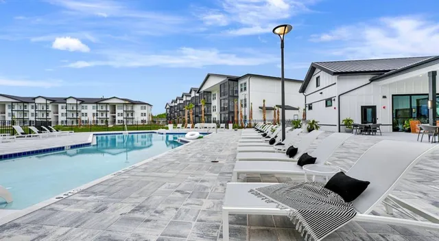 $2,000 | 2500 Conserve Circle, Unit MAGNOLIA, Apopka, FL 32703