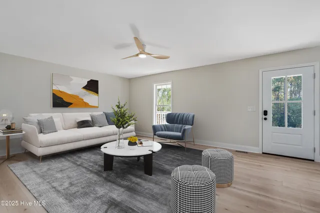 $499,999 | 106 Dolphin Drive, Hampstead, NC 28443