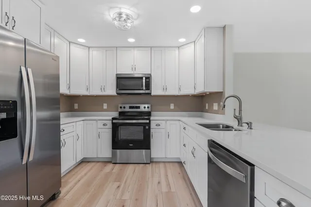 $499,999 | 106 Dolphin Drive, Hampstead, NC 28443