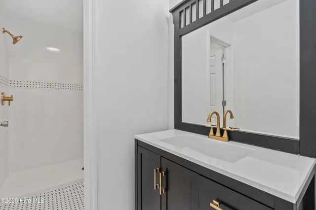 $499,999 | 106 Dolphin Drive, Hampstead, NC 28443