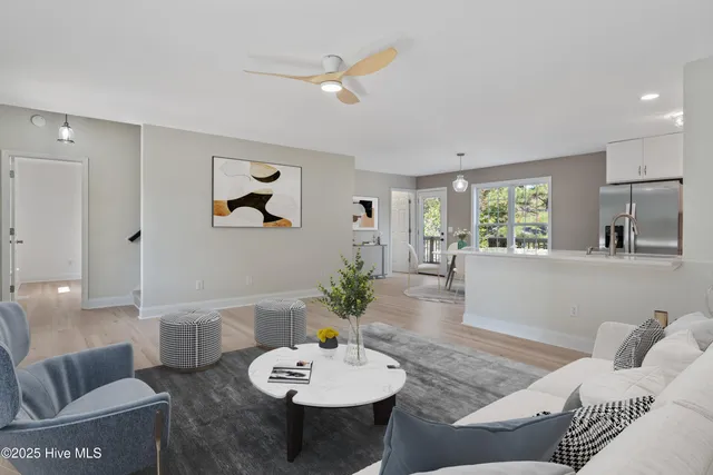 $499,999 | 106 Dolphin Drive, Hampstead, NC 28443