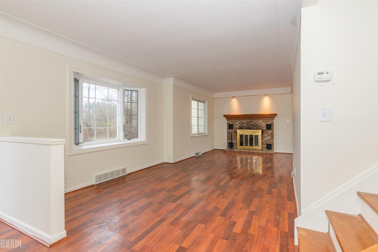 846 Michelson Road Rochester Hills, MI 48307 - Photo 4 of 22