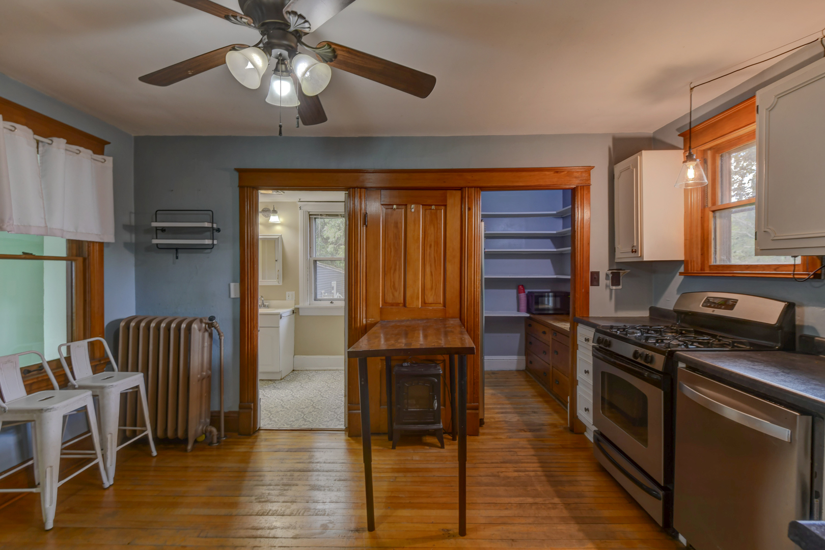 1322 Benton Street Crete, IL 60417 - Photo 13 of 36 Gallery Image 13