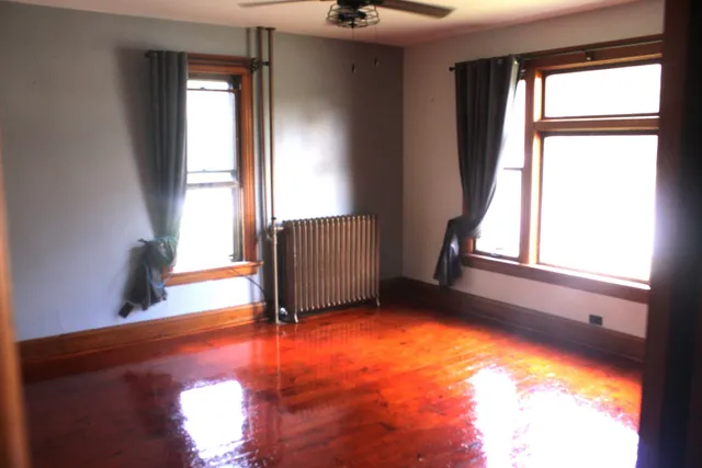 $274,900 | 1322 Benton Street, Crete, IL 60417