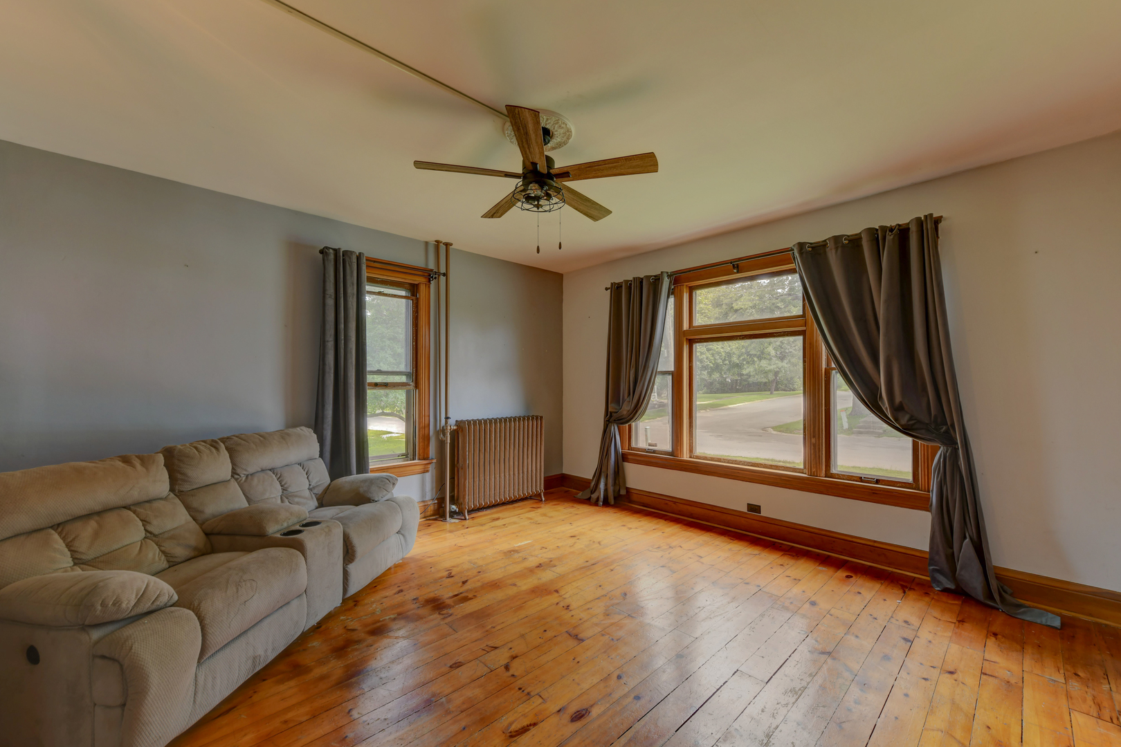 1322 Benton Street Crete, IL 60417 - Photo 10 of 36 Gallery Image 10