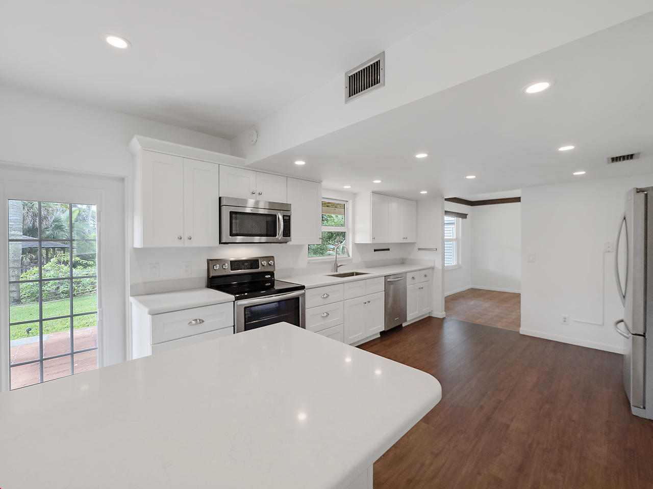3160 Karl Road West Palm Beach, FL 33406 - Photo 11 of 20 007 copy