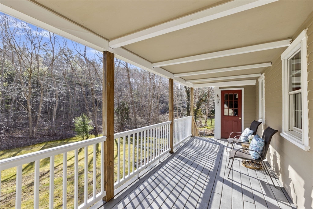 7 Pioneer Road Hingham, MA 02043 - Photo 25 of 28 Gallery Image 25