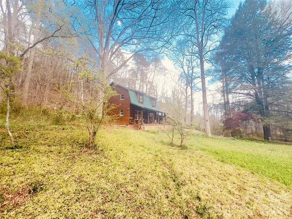 $475,000 | 586 Liberty Church Road, Marion, NC 28752