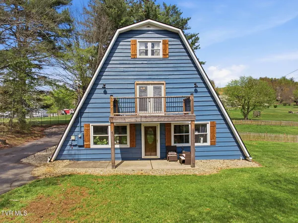 $399,900 | 435 Oak Grove Road, Gray, TN 37615