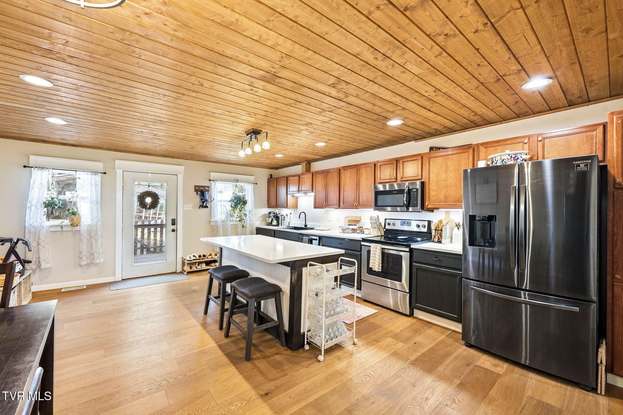 435 Oak Grove Road Gray, TN 37615 - Photo 11 of 35 11-web-or-mls-435 Oak Grove Rd-11