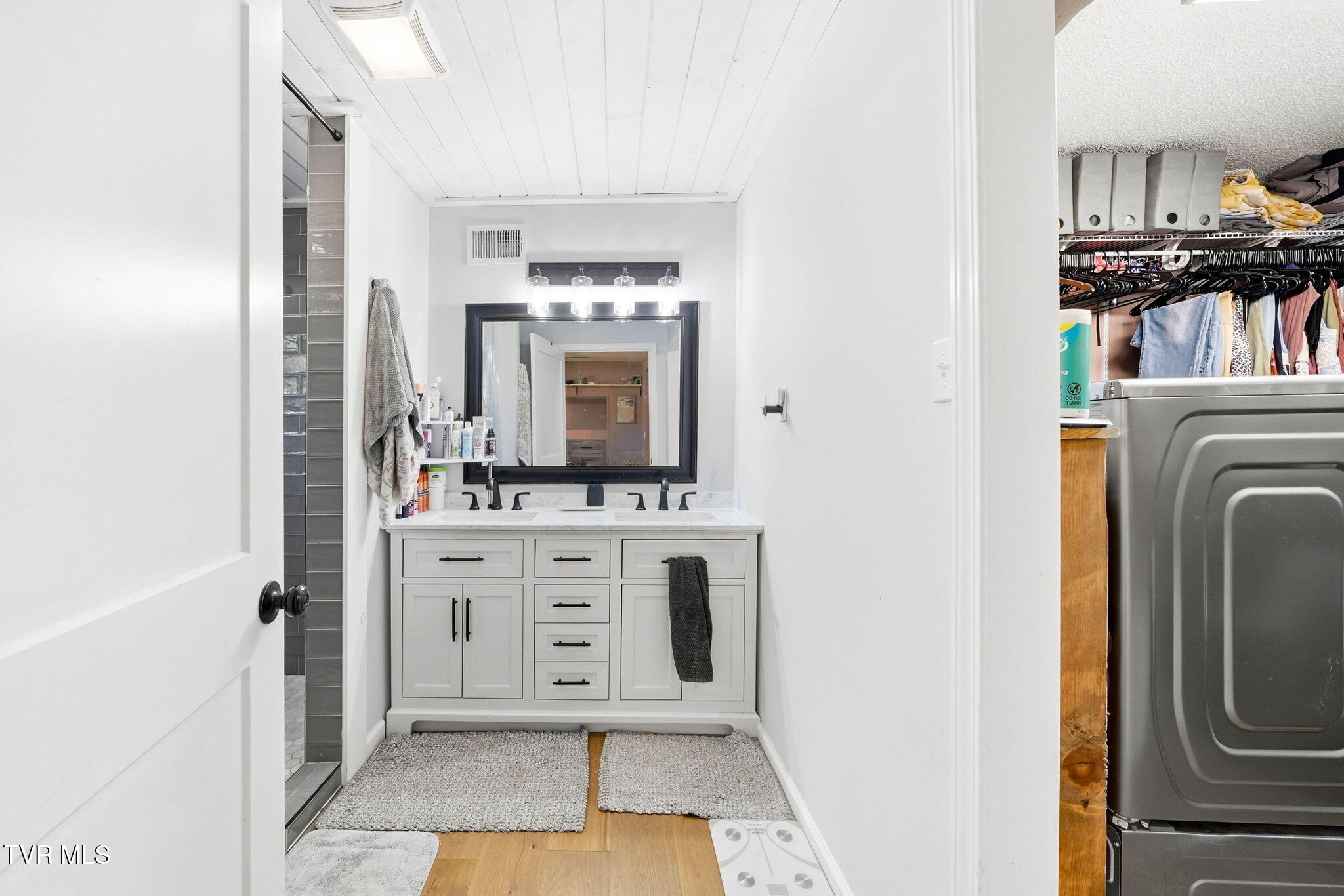 435 Oak Grove Road Gray, TN 37615 - Photo 18 of 35 16-web-or-mls-435 Oak Grove Rd-16