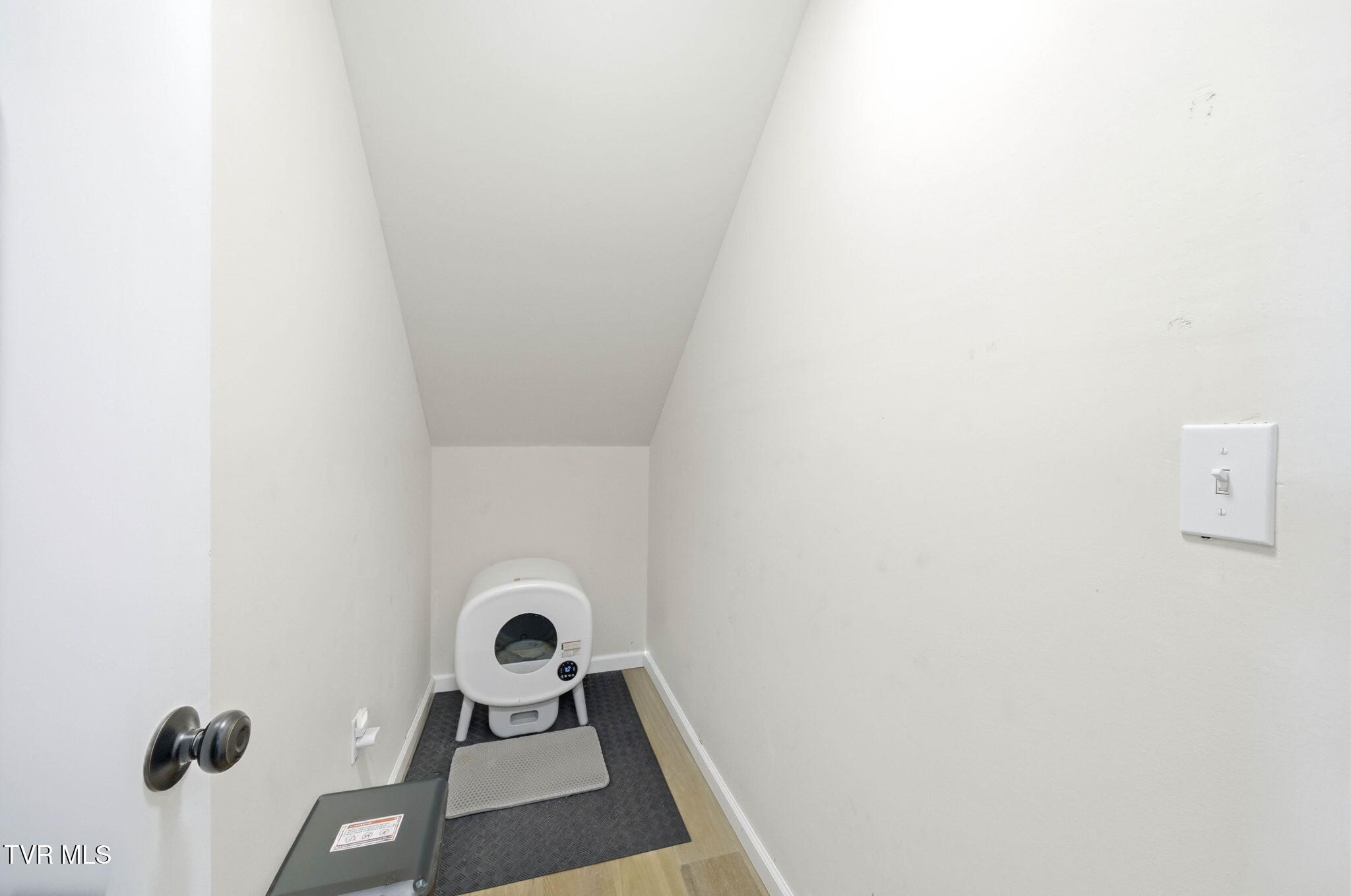 435 Oak Grove Road Gray, TN 37615 - Photo 26 of 35 26-web-or-mls-435 Oak Grove Rd-26