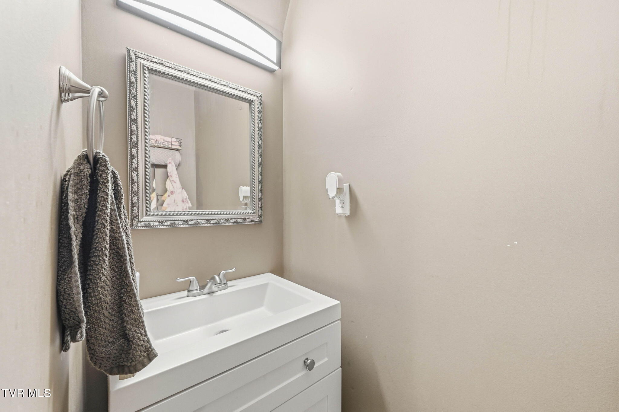 435 Oak Grove Road Gray, TN 37615 - Photo 27 of 35 20-web-or-mls-435 Oak Grove Rd-20