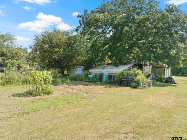 $249,900 | 9280 Northeast County Road 2100, Talco, TX 75487