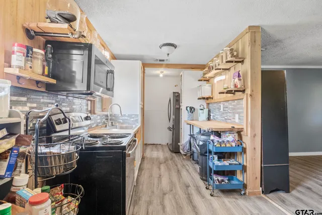 $249,900 | 9280 Northeast County Road 2100, Talco, TX 75487