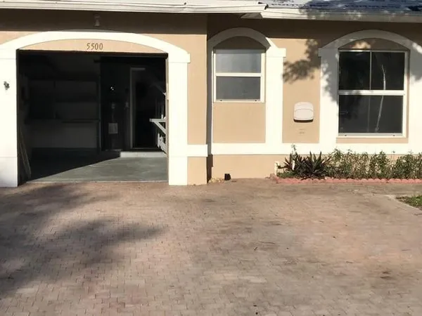 $2,700 | 5500 Northwest 90th Terrace, Unit 106, Sunrise, FL 33351