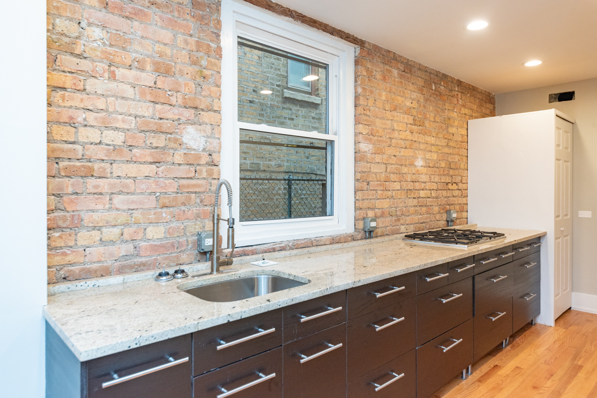 1122 West Addison Street, Unit GRD Chicago, IL 60613 - Photo 3 of 13