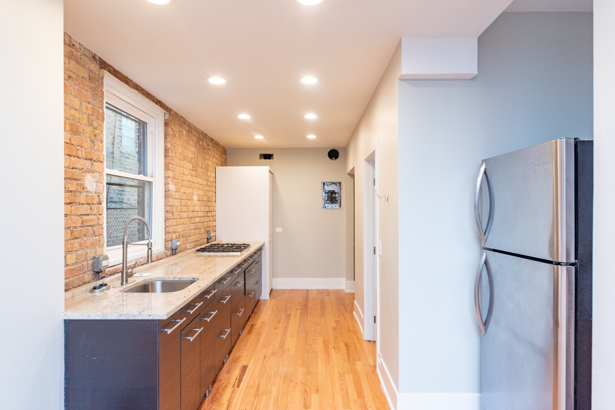 1122 West Addison Street, Unit GRD Chicago, IL 60613 - Photo 4 of 13
