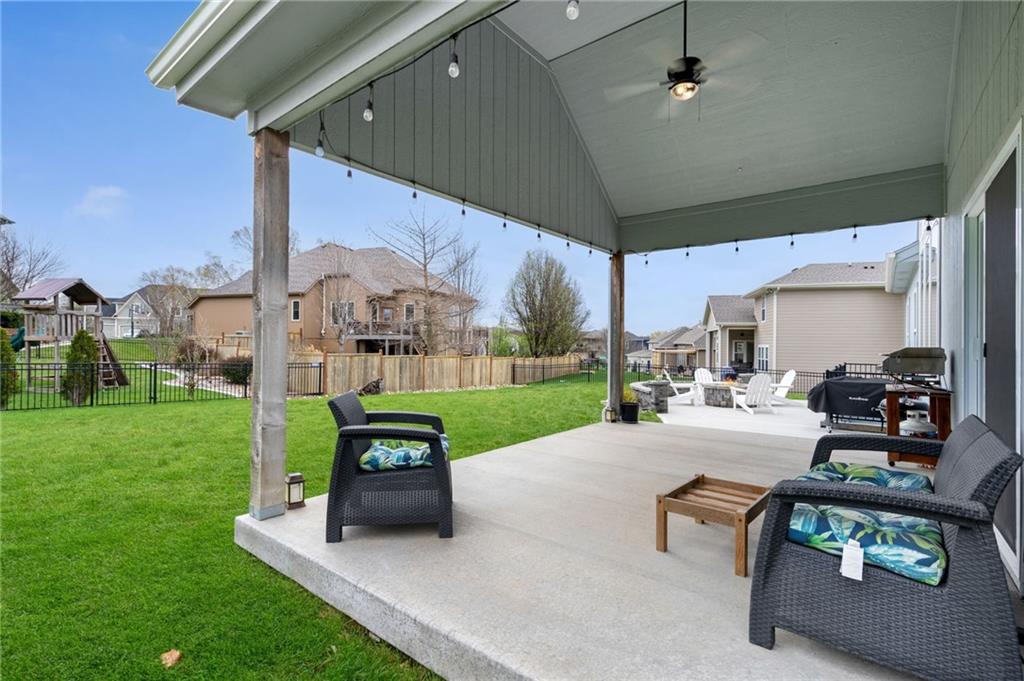7703 Green Street Lenexa, KS 66227 - Photo 34 of 39