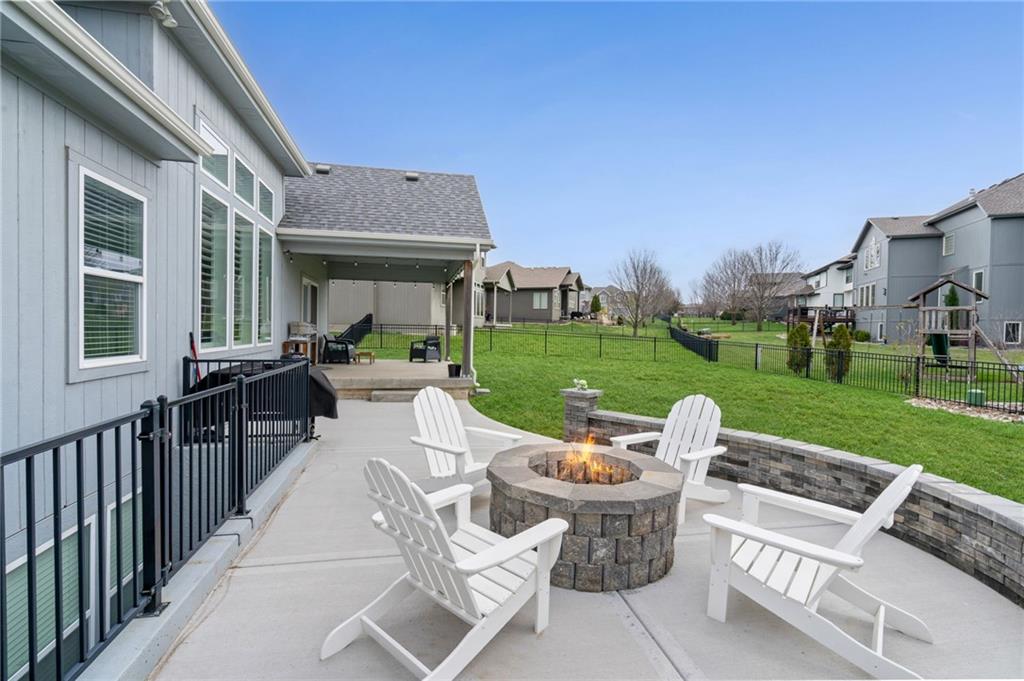 7703 Green Street Lenexa, KS 66227 - Photo 38 of 39