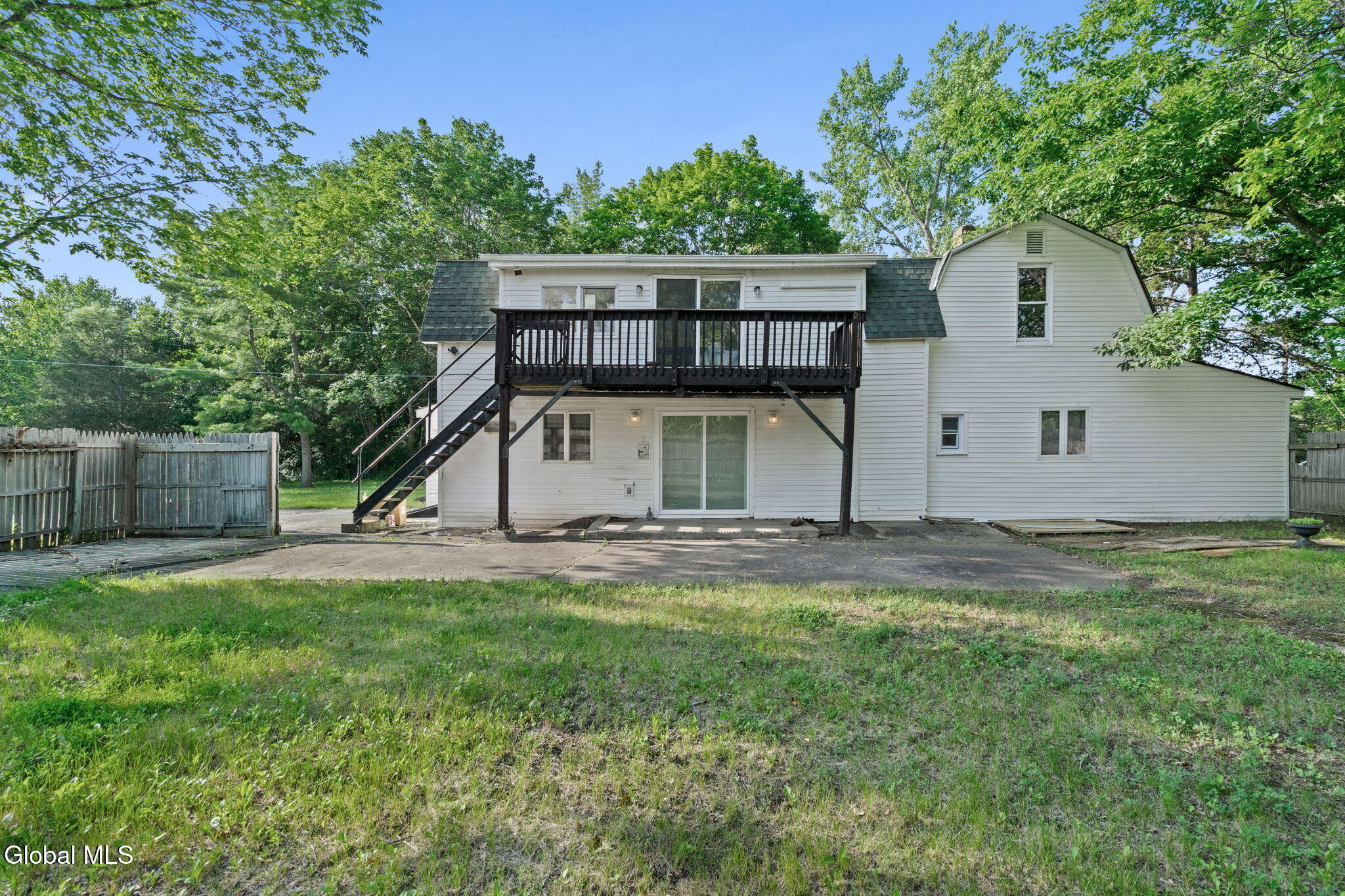 140 Blue Barns Road Clifton Park, NY 12148 - Photo 7 of 56 4-web-or-mls-140-blue-barns-rd