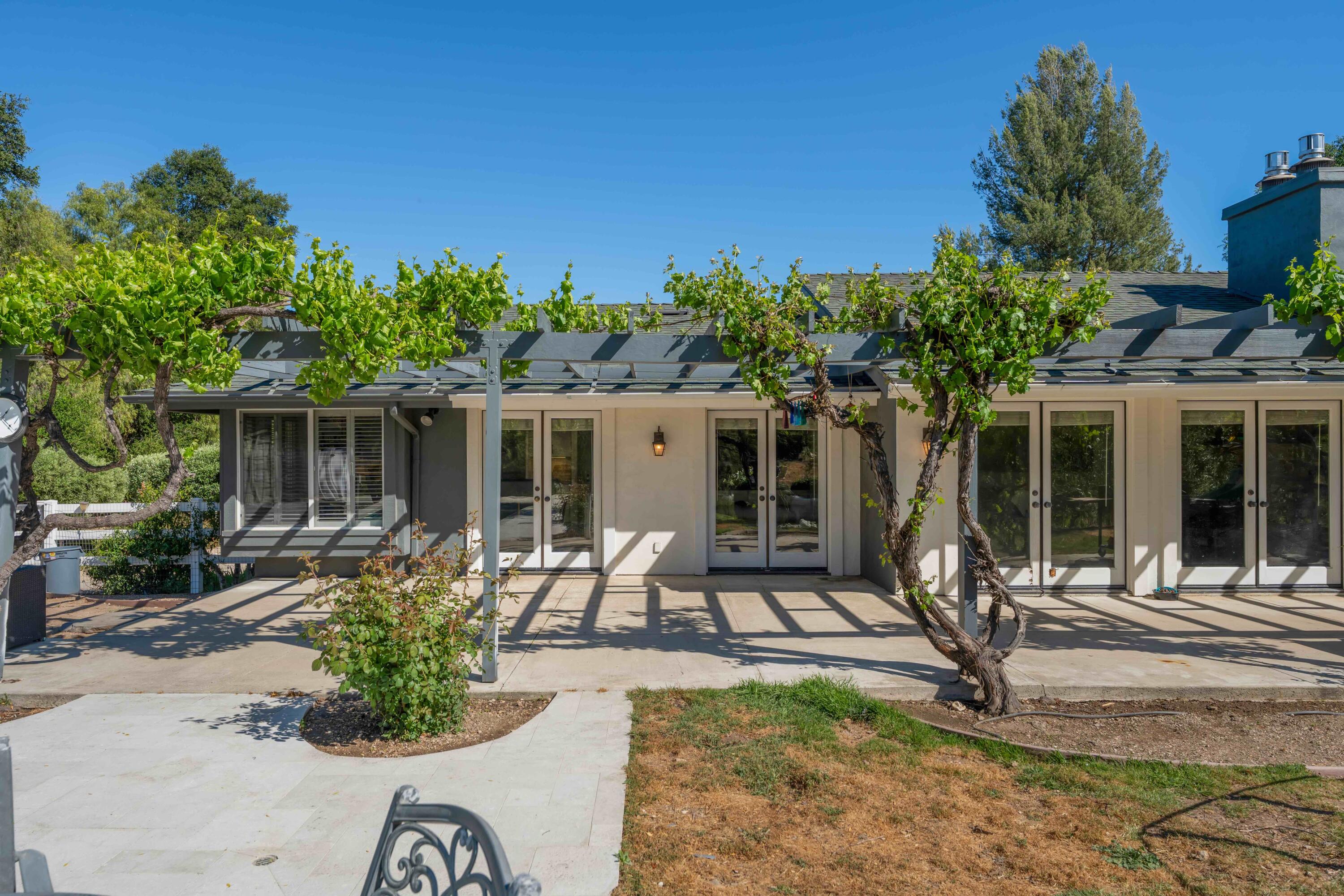 2667 Quail Valley Road Solvang, CA 93463 - Photo 29 of 62 front view of a house with a patio