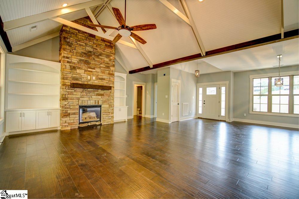 110 Quitman Point Chesnee, SC 29323 - Photo 7 of 32 Gallery Image 7