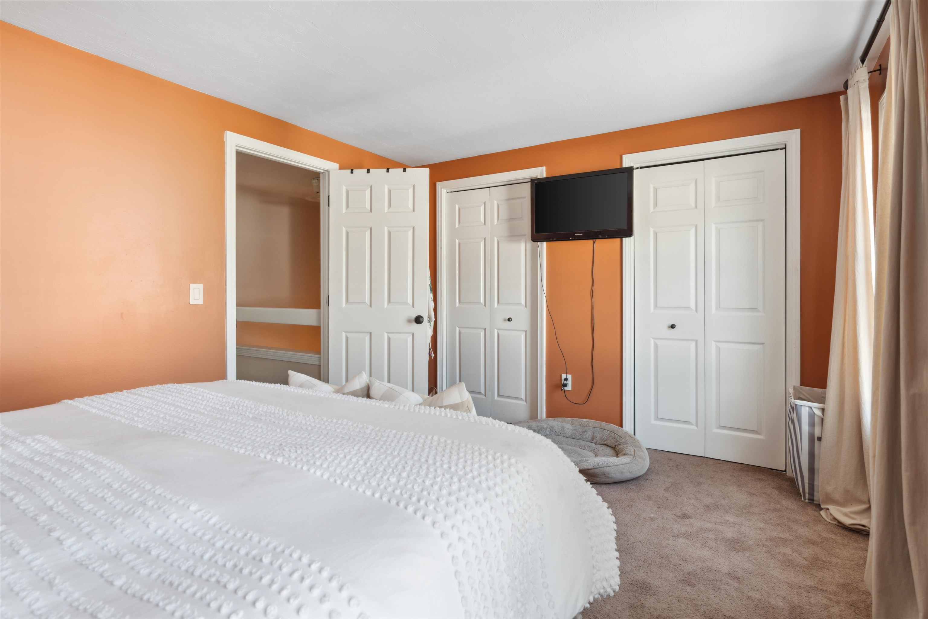 14 Bluffs Drive Concord, NH 03303 - Photo 3 of 27