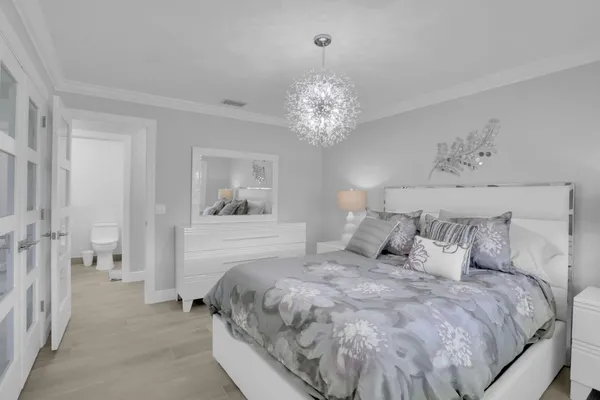$295,000 | 540 High Point Drive, Unit A, Delray Beach, FL 33445