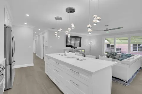 $295,000 | 540 High Point Drive, Unit A, Delray Beach, FL 33445