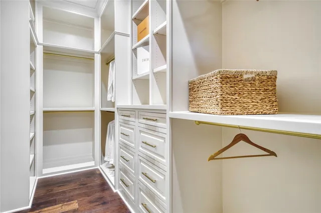 $995,000 | 3309 Legacy Court, Bryan, TX 77802