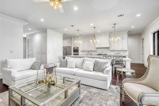 $995,000 | 3309 Legacy Court, Bryan, TX 77802