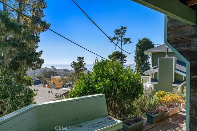 $1,175,000 | 523 Derby Lane, Cambria, CA 93428