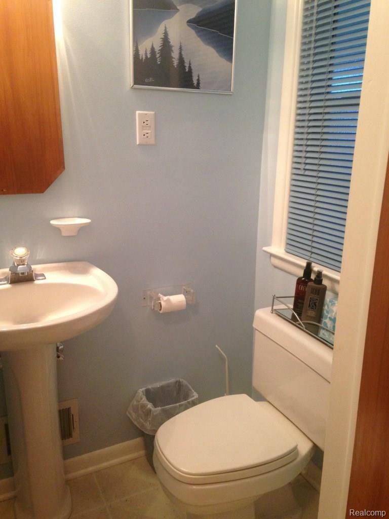 2411 Crooks Road Royal Oak, MI 48073 - Photo 12 of 19 photo 2.jpg