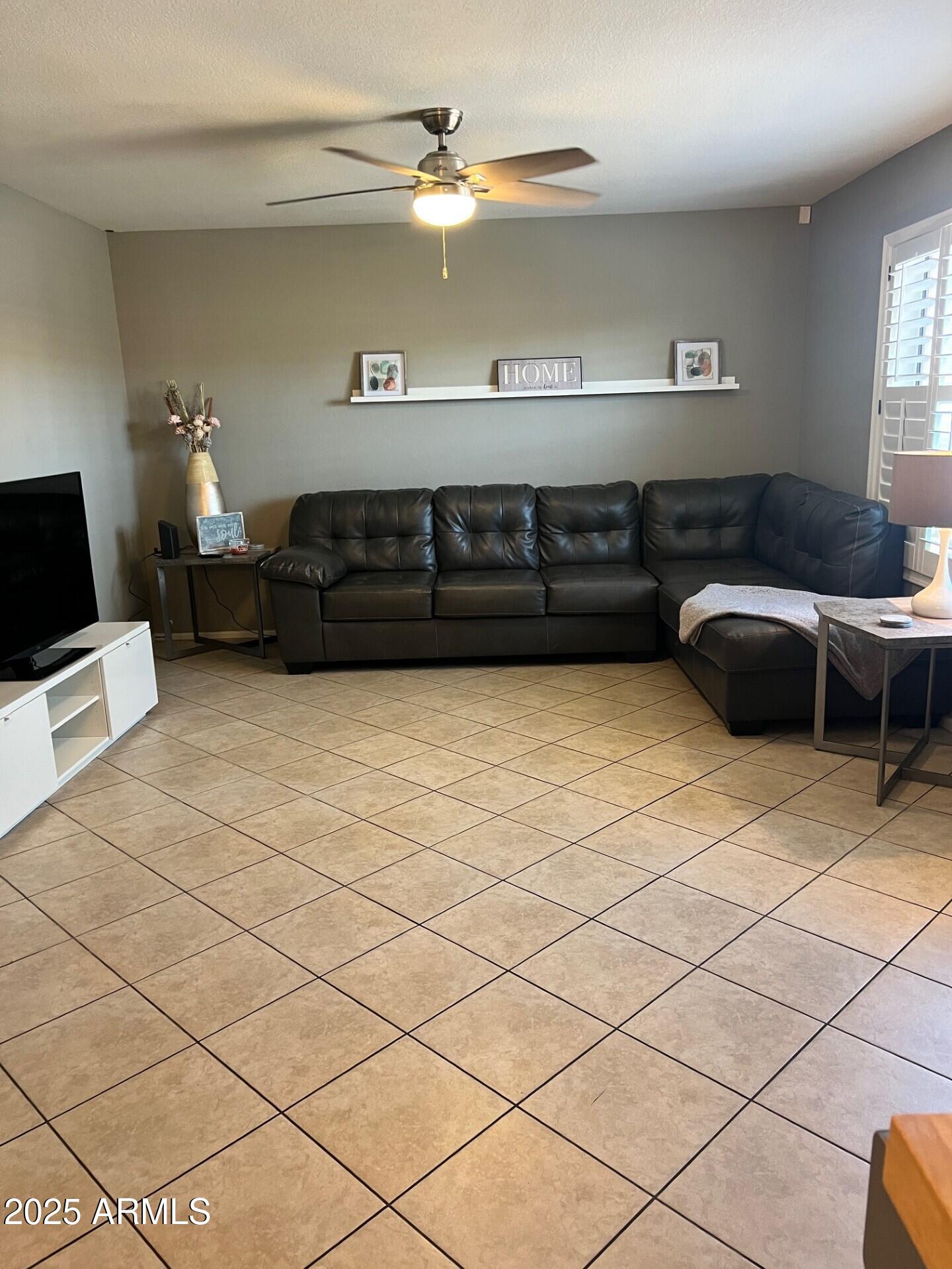 1402 East Guadalupe Road, Unit 119 Tempe, AZ 85283 - Photo 2 of 23 1