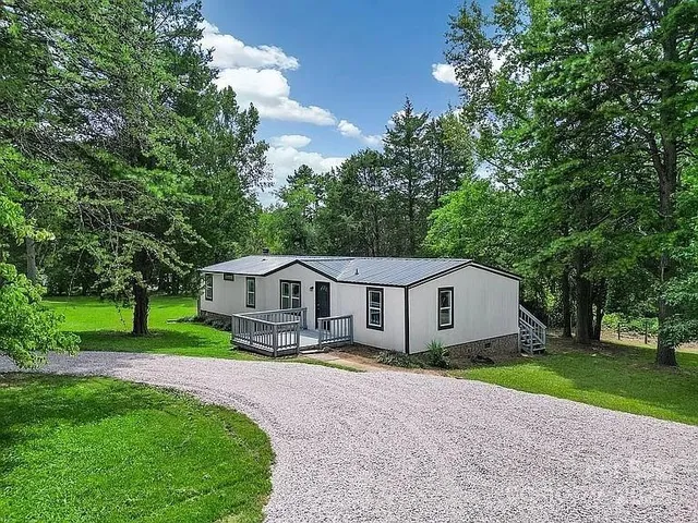 $255,000 | 10379 Turnplow Drive, Davidson, NC 28036