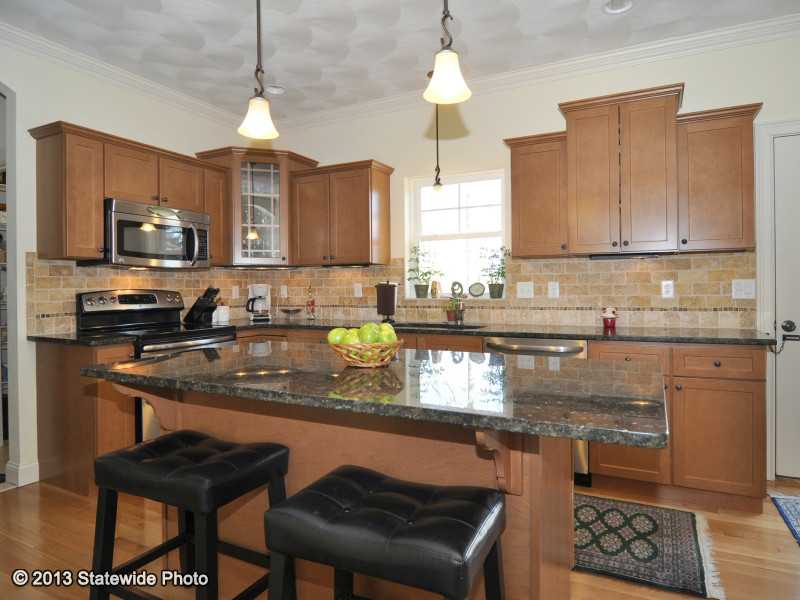 57 Hornbeam Road Coventry, RI 02816 - Photo 5 of 25 Kitchen.
