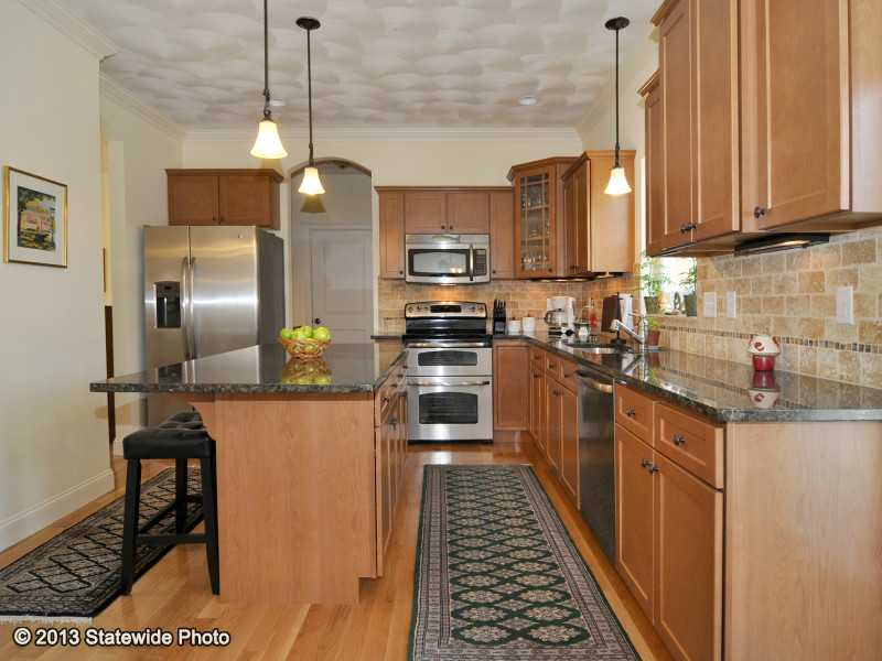 57 Hornbeam Road Coventry, RI 02816 - Photo 7 of 25 Kitchen.