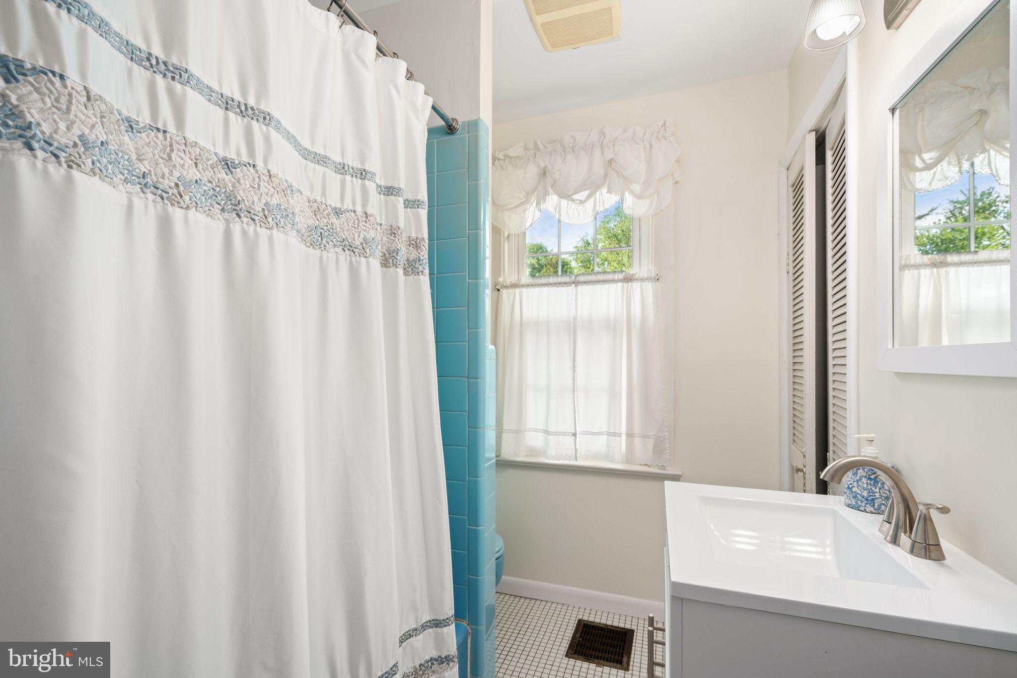 708 Grove Street Haddonfield, NJ 08033 - Photo 27 of 33